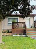 10 PARKWOOD DRIVE | St. Catharines Ontario | Slide Image Two