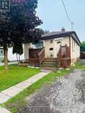10 PARKWOOD DRIVE | St. Catharines Ontario | Slide Image Three