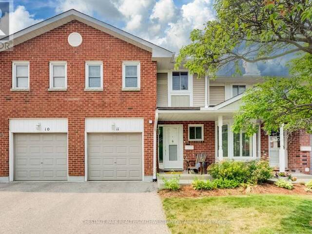11 - 210 HIGHLAND CRESCENT Kitchener Ontario, N2M 5H7 - 3 Bedrooms Condo For Sale