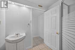 21 SPRINGGARDEN CRESCENT | Hamilton Ontario | Slide Image Thirty-six
