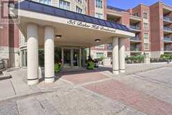322 - 35 BAKER HILL BOULEVARD | Whitchurch-Stouffville Ontario | Slide Image Two