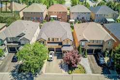 21 TREASURE HILL ROAD | Vaughan Ontario | Slide Image Three