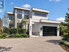 711 BEACH BOULEVARD Hamilton Ontario, L8H 6Y5