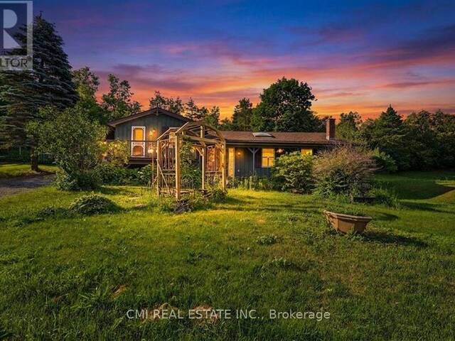 8 JAKEMAN STREET Kawartha Lakes Ontario, L0A 1A0 - 2 Bedrooms Home For Sale