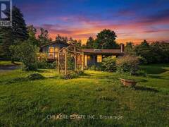 8 JAKEMAN STREET Kawartha Lakes Ontario, L0A 1A0