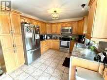 16 EAKINS CRESCENT | Lindsay Ontario | Slide Image Nine