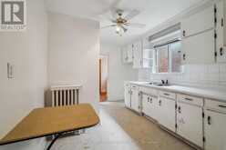 326 LAWRENCE AVENUE W | Toronto Ontario | Slide Image Ten