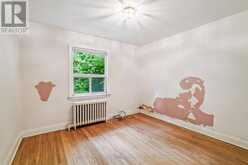 326 LAWRENCE AVENUE W | Toronto Ontario | Slide Image Thirteen