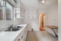 326 LAWRENCE AVENUE W | Toronto Ontario | Slide Image Nine