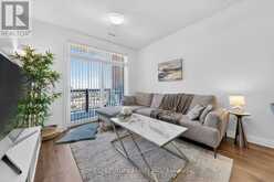 717 - 39 NEW DELHI DRIVE | Markham Ontario | Slide Image Seventeen