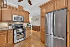157 BIRKHALL PLACE | Barrie Ontario | Slide Image Ten