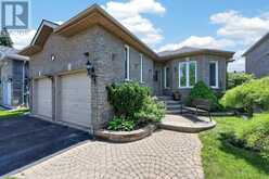 157 BIRKHALL PLACE | Barrie Ontario | Slide Image One