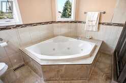 131 TOM EDWARDS DRIVE | Whitby Ontario | Slide Image Thirty-one