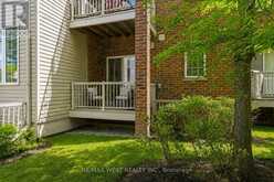 65 - 397 BEECHGROVE DRIVE | Toronto Ontario | Slide Image Twelve