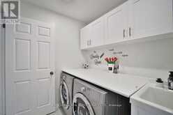 15 MCALLISTAR DRIVE | Binbrook Ontario | Slide Image Thirty-one