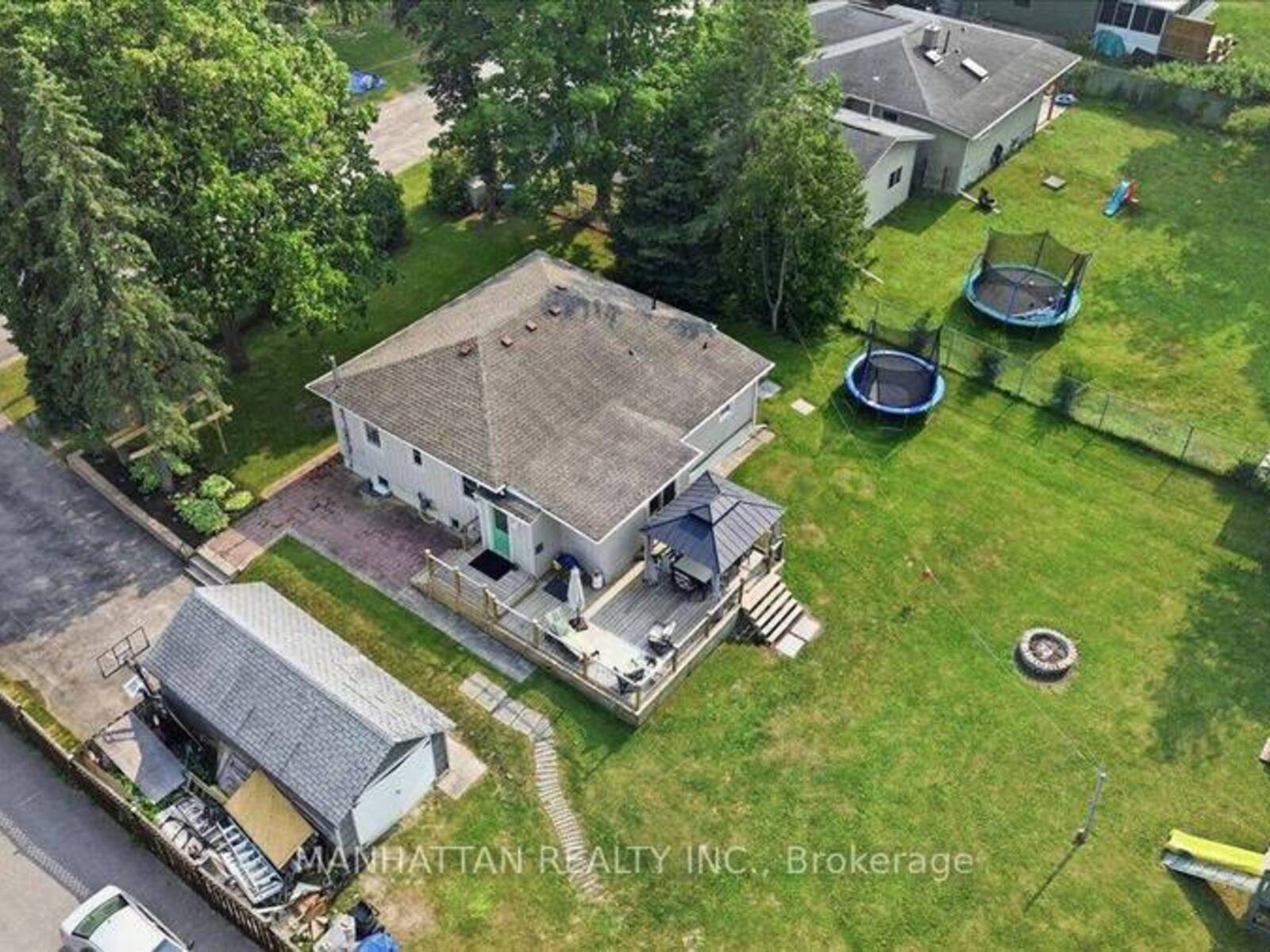 10 VICTOR DRIVE, Whitchurch-Stouffville, Ontario L4A 3G5