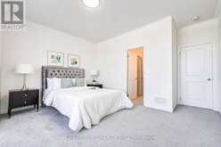 7 CHARLES WHITE COURT | East Gwillimbury Ontario | Slide Image Forty-two