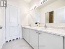 7 CHARLES WHITE COURT | East Gwillimbury Ontario | Slide Image Forty-four