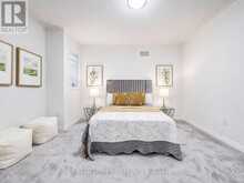 7 CHARLES WHITE COURT | East Gwillimbury Ontario | Slide Image Forty-seven