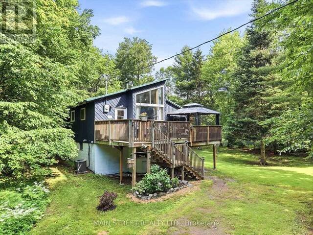 1063 SHERWOOD FOREST ROAD Bracebridge Ontario, P1L 1X3 - 3 Bedrooms Waterfront Home For sale