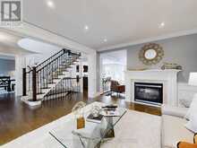 125 LONGWATER CHASE | Markham Ontario | Slide Image Eleven