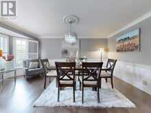 125 LONGWATER CHASE | Markham Ontario | Slide Image Twelve