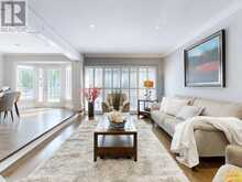 125 LONGWATER CHASE | Markham Ontario | Slide Image Sixteen