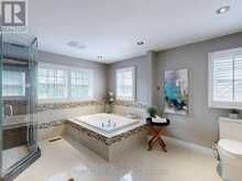 125 LONGWATER CHASE | Markham Ontario | Slide Image Twenty-eight