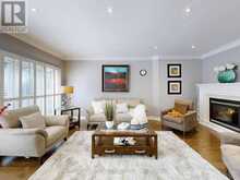 125 LONGWATER CHASE | Markham Ontario | Slide Image Five