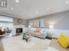 125 LONGWATER CHASE | Markham Ontario | Slide Image Nine