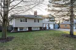 9793 DICKENSON ROAD W | Hamilton Ontario | Slide Image Two