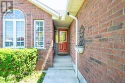67 MASSENA DRIVE | Hamilton Ontario | Slide Image Two