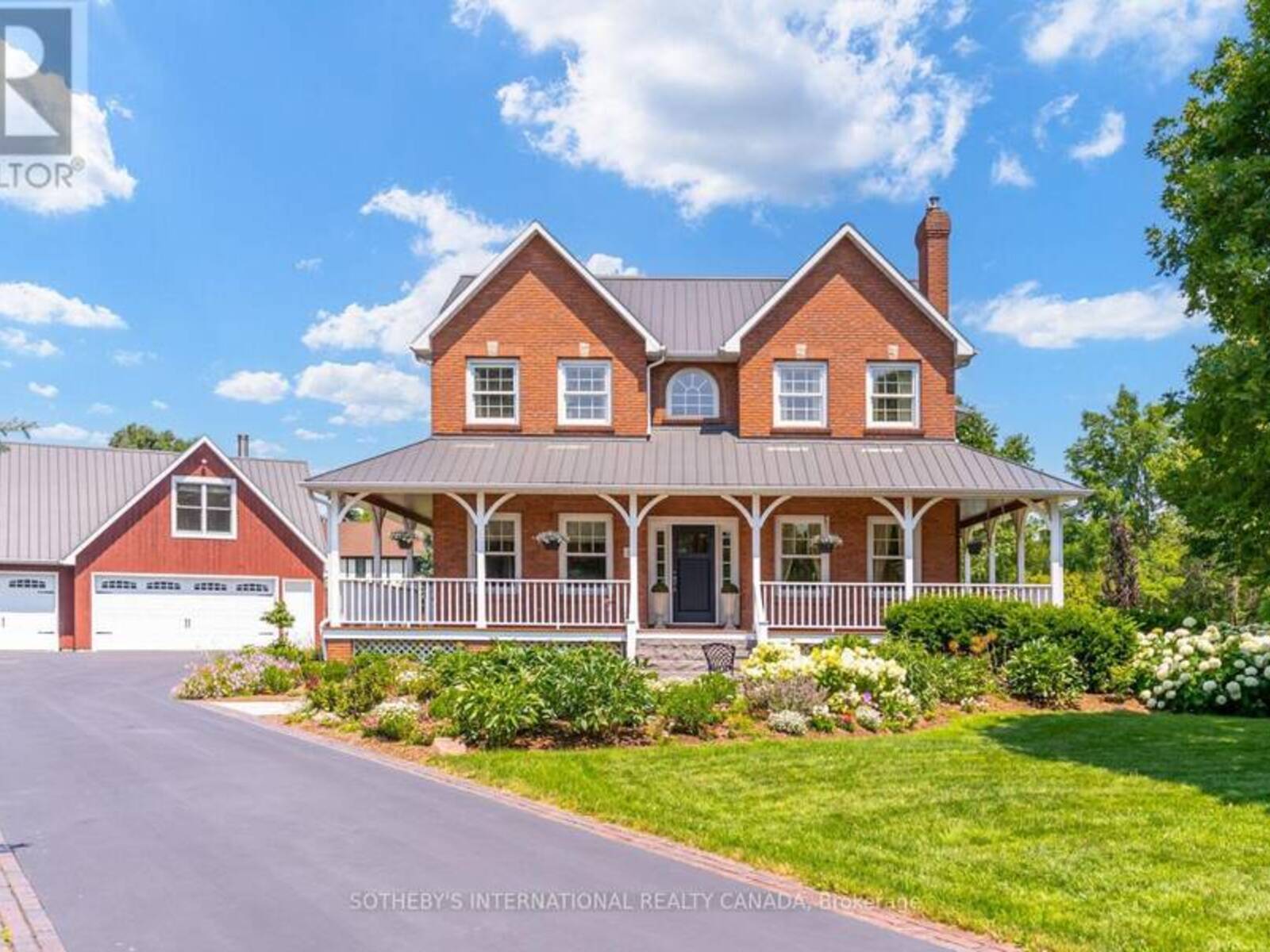 14 MUNDAY COURT, Clarington, Ontario L1C 4R7
