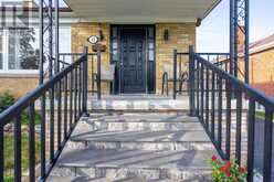 45 BARRYMORE ROAD | Toronto Ontario | Slide Image Six