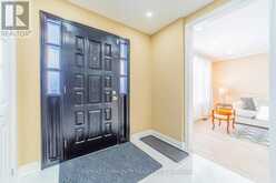 45 BARRYMORE ROAD | Toronto Ontario | Slide Image Eight
