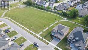 1049 MELSETTER WAY | London Ontario | Slide Image Thirty-three