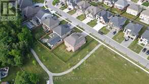 1049 MELSETTER WAY | London Ontario | Slide Image Thirty-five