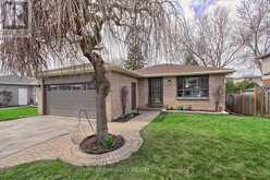 30 NORTHGATE DRIVE | Bradford West Gwillimbury Ontario | Slide Image Four