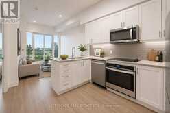 1210 - 9618 YONGE STREET | Richmond Hill Ontario | Slide Image One