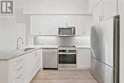 1210 - 9618 YONGE STREET | Richmond Hill Ontario | Slide Image Three