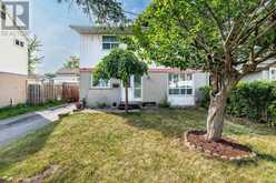 2 HEMLARK COURT | Brampton Ontario | Slide Image Four