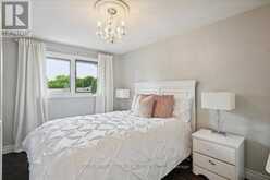 2442 WOBURN CRESCENT | Oakville Ontario | Slide Image Twenty-two