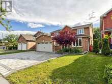 967 WHITE CLOVER WAY | Mississauga Ontario | Slide Image Two