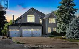 619 CULLER MEWS | Newmarket Ontario | Slide Image One