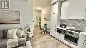 512 - 38 HONEYCRISP CRESCENT | Vaughan Ontario | Slide Image Eight
