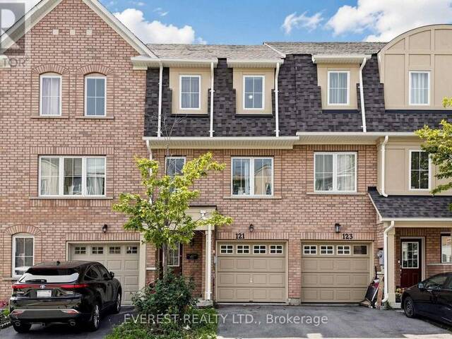 121 JENKINSON WAY Toronto Ontario, M1P 5H5 - 4 Bedrooms Condo For Sale