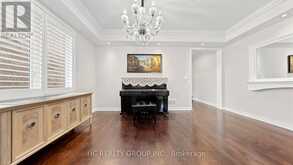 232 STONEBRIDGE DRIVE | Markham Ontario | Slide Image Five