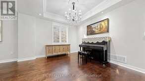232 STONEBRIDGE DRIVE | Markham Ontario | Slide Image Seven