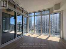 912 - 1 CONCORD CITYPLACE WAY | Toronto Ontario | Slide Image Three