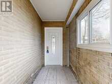 9 GLENRIDGE ROAD | Brampton Ontario | Slide Image Four